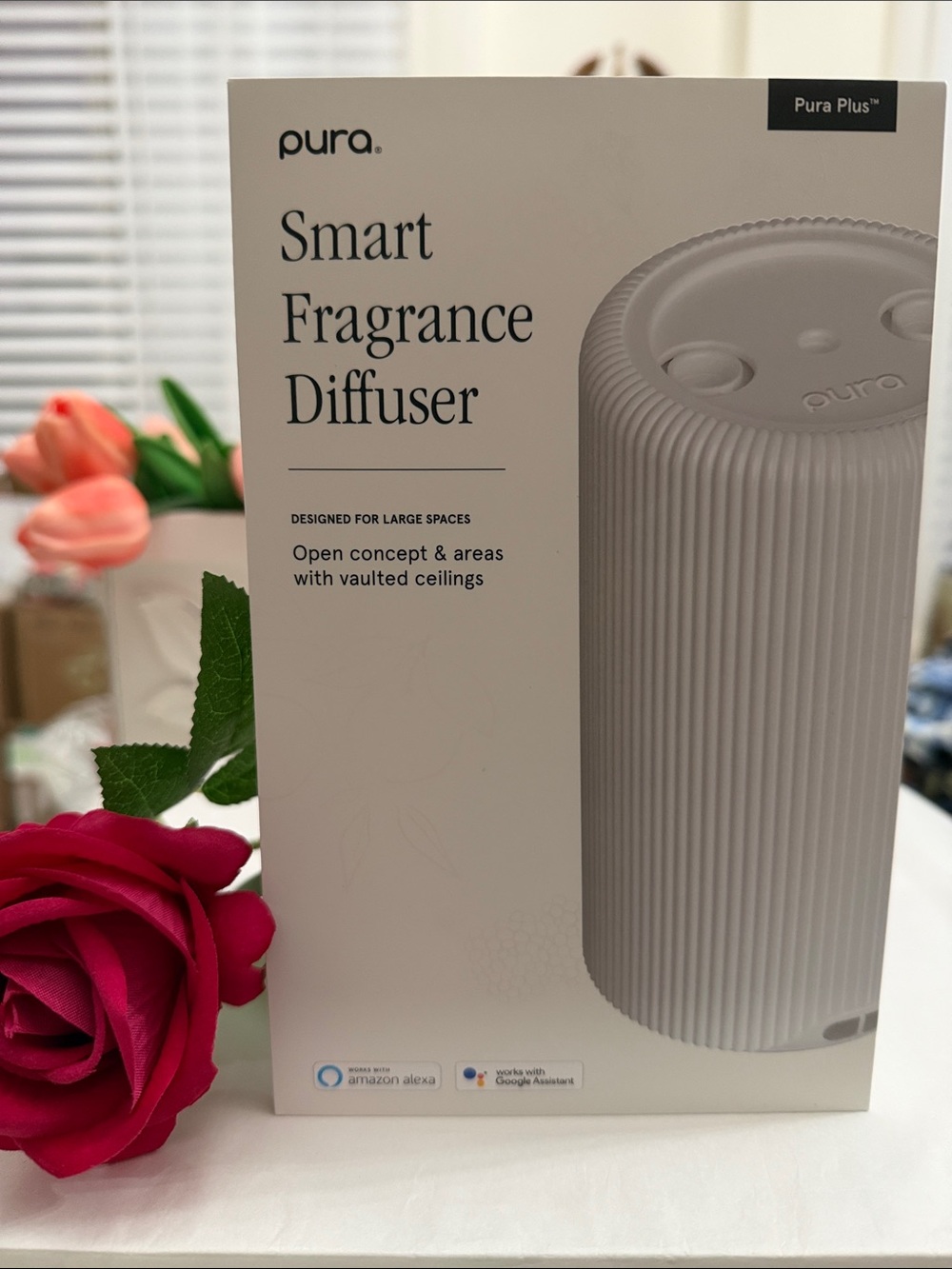 NIB! #983 PURA PLUS Smart Fragrance Diffuser Starter Kit Large Space w 2 Oil!